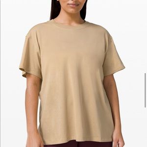 NWT lululemon all yours tee size 6
